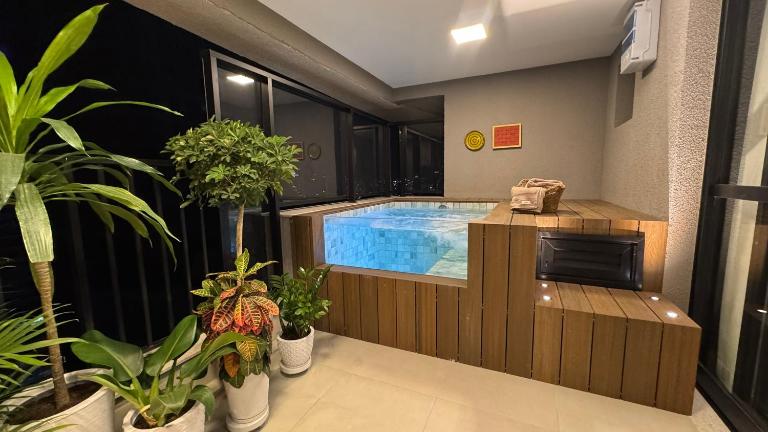 Private pool 50m from Al Ricardo Paranhos - Ferienwohnung Goiânia