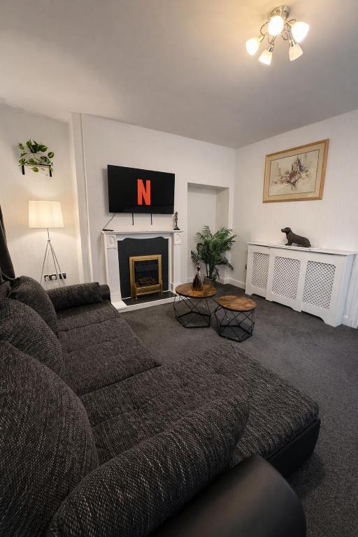 Contractor & Family Sleeps 5 Bham HS2 Parking for 3 - Bed and Breakfast Birmingham