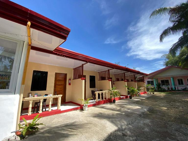 JEHH8 Guest House - B&B Siquijor