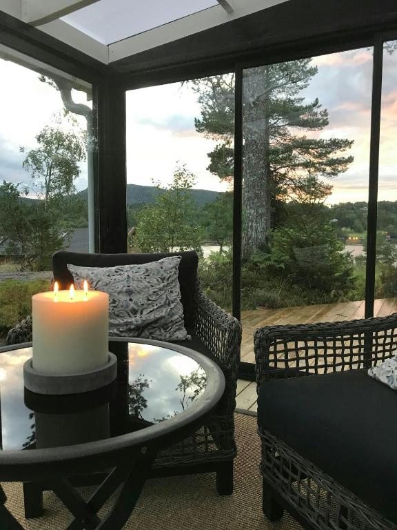Cabin With Views Over Straumsundet - B&B Øygarden