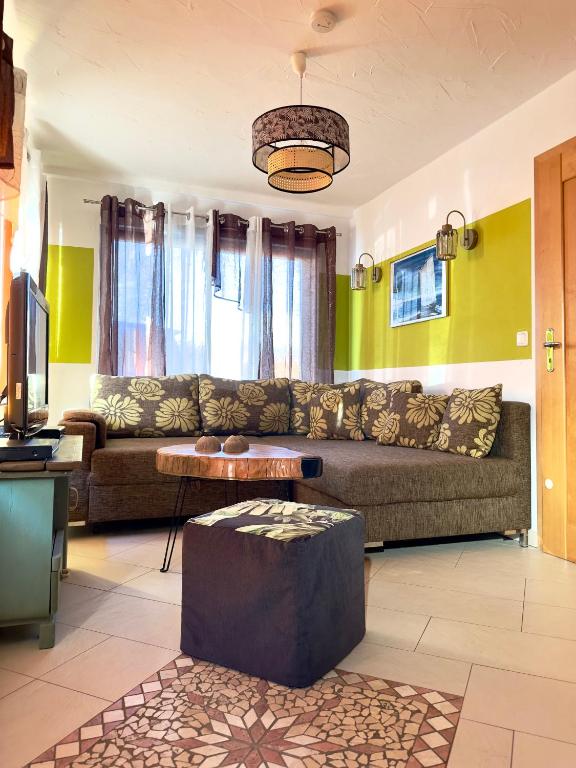 Sand und Sofa - Ferienwohnung Altenkirchen