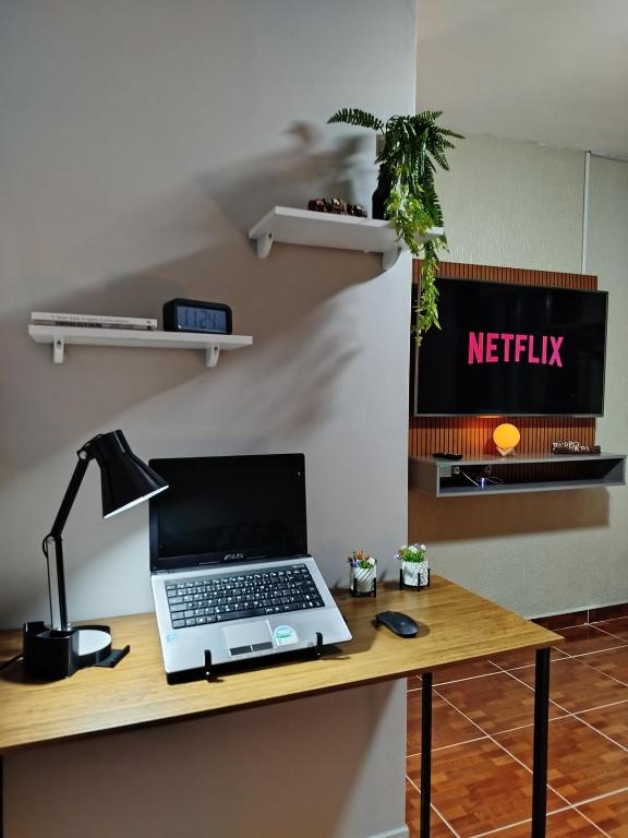 Casa confortável 5min estação de trem com garagem Wi-fi 300mbps - B&B Itapevi