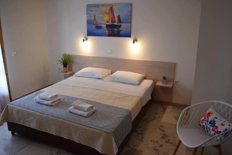 Tolo Blue Bay - B&B Tolón