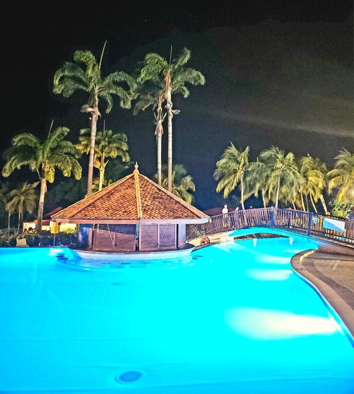 TI OASIS Dominica - Piscine et Plage Village-Club, 1 chambre 1 salon - B&B Sainte-Luce