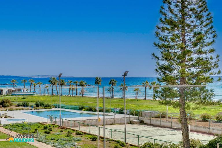 Lordos Deluxe 2bd Duplex with pool and Seaview - B&B Lárnaca