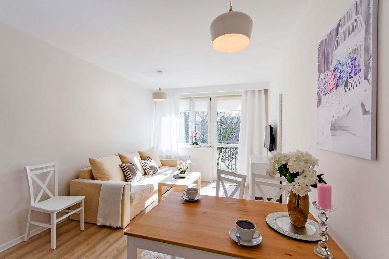 Apartament kapitanski - plaża 15 min pieszo duży plac zabaw w parku Regana - Chambres d'hôtes Gdańsk