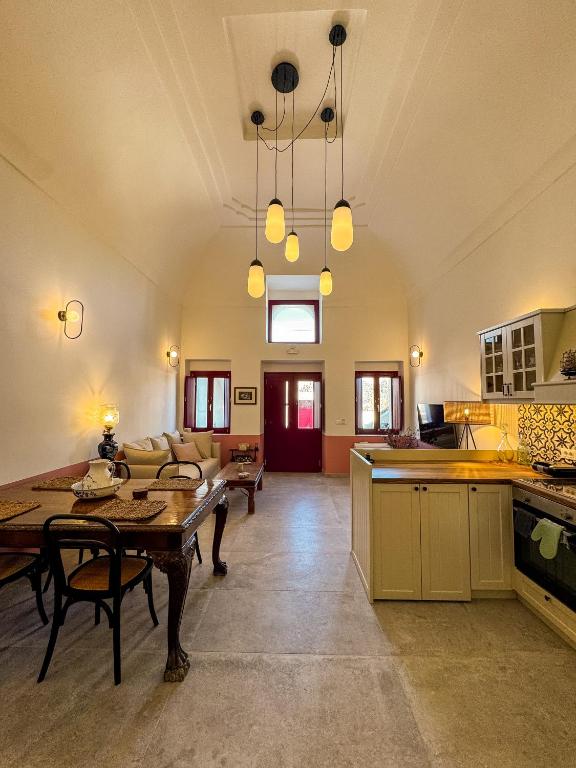 Arbarorisa Traditional Suites - B&B Mesariá