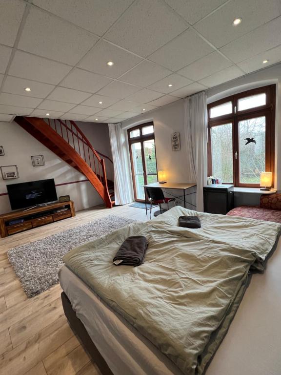 Troisdorf - City - EG - 50 QM- bis 4 Schlafplätze - Chambres d'hôtes Troisdorf