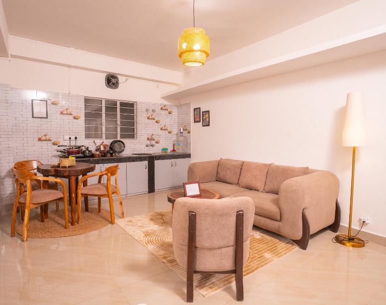 Niree - 2BHK and 3BHK - Private apartment - Free Parking - Terrace with bonfire - Bed and Breakfast Shillong