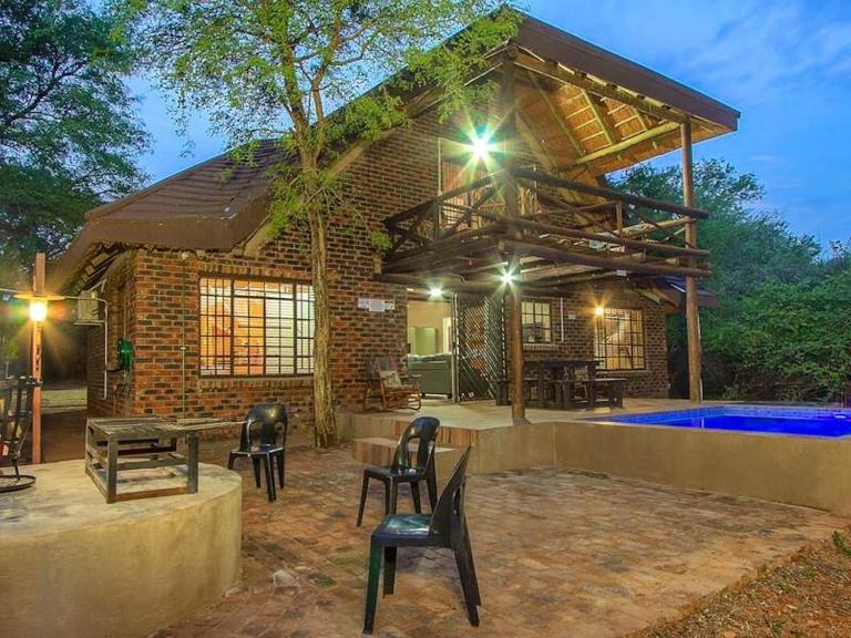 Optibos - 3 Bedroom Holiday Home 6 Sleeper - B&B Marloth Park