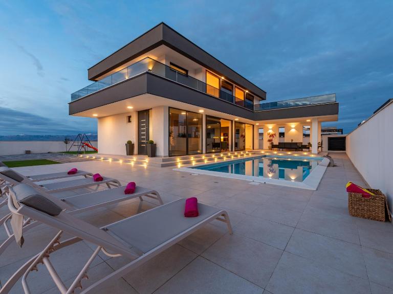 Villa Kraken ZadarVillas - B&B Dračan