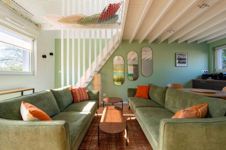 Air Nomad • Vancouver - Bed and Breakfast Valenciennes