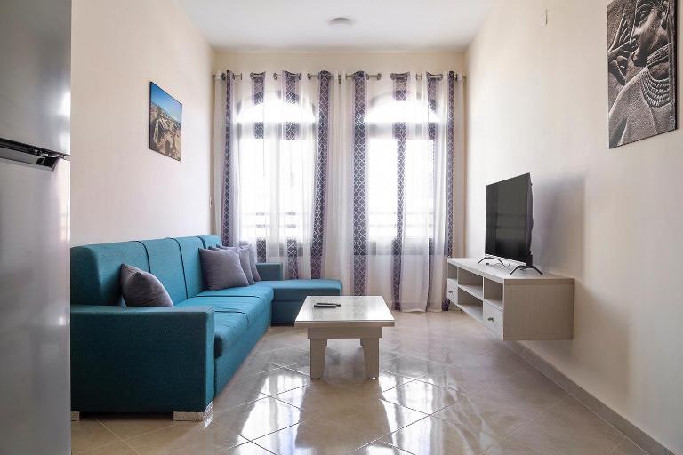 Bayt Hassan A3 - 2 bedrooms European style Apartment - Chambres d'hôtes Hurghada