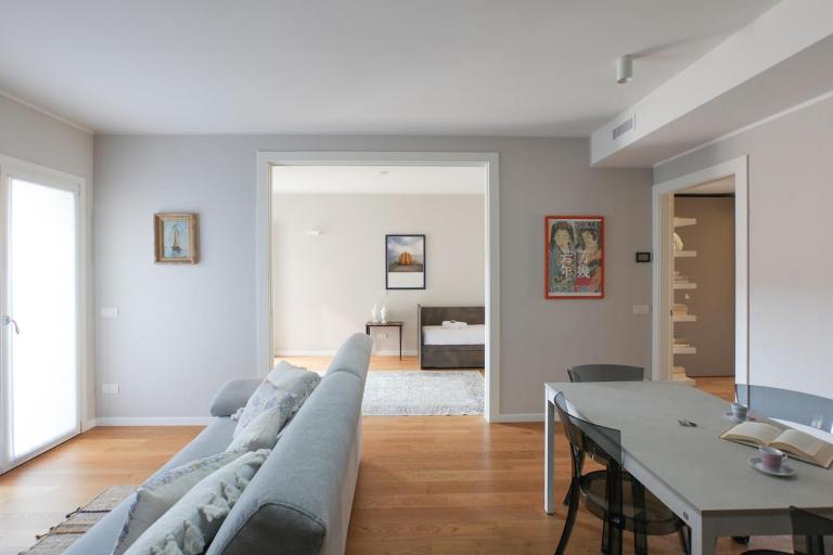 HACCA Collection - Luxury Porta Volta-Brera 2BR with terrace - Bed and Breakfast Milaan