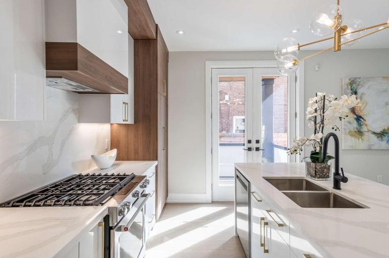 West Queen 3BR Premium Residence - B&B Toronto