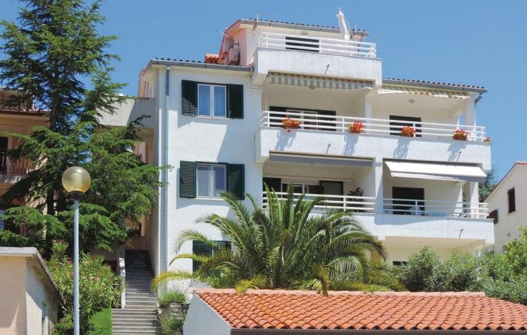 Apartments with WiFi Rabac, Labin - 16022 - Bed and Breakfast Rabac