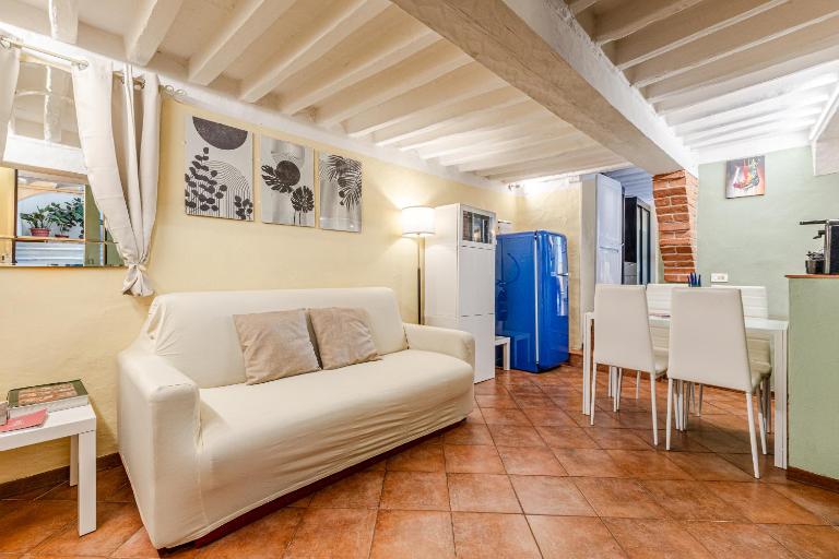 Charming Mezzanino - B&B Siena
