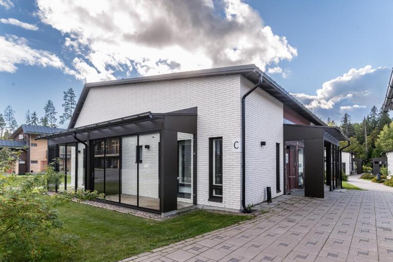 As Oy Kouvolan Pioneeripuisto - B&B Kouvola