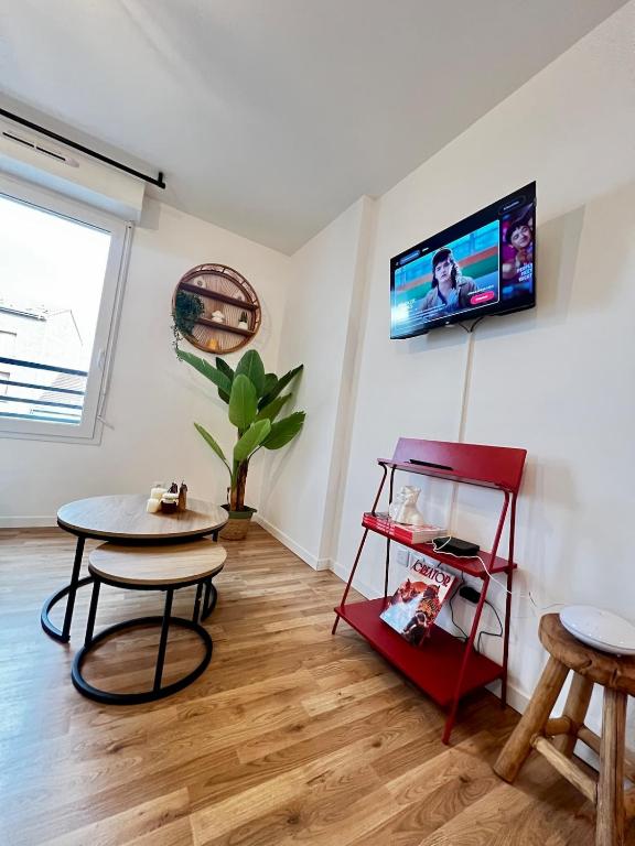 Modern Apartment Near Paris & Orly Pvt Parking - B&B Athis-Mons