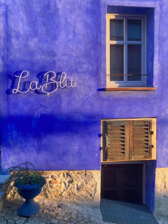 La Blu di Via Silvano 8 - Bed and Breakfast Monforte d'Alba