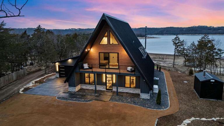 AFrame at Beaver Lake-Hot Tub-Epic Patio & Views - B&B Rogers