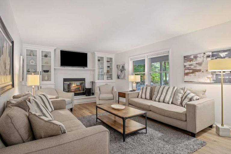 Saugatuck Home - Game Room, Fire Pit & Beach Gear - Ferienwohnung Saugatuck