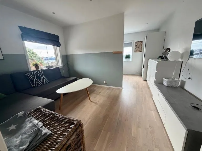 Sea View apartment - B&B Ask