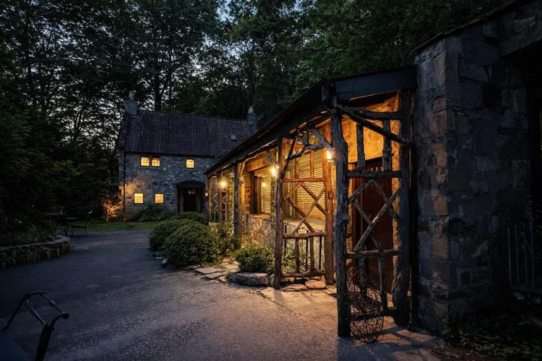 Honeymoon Cottage Chateau DuMont - B&B Banner Elk