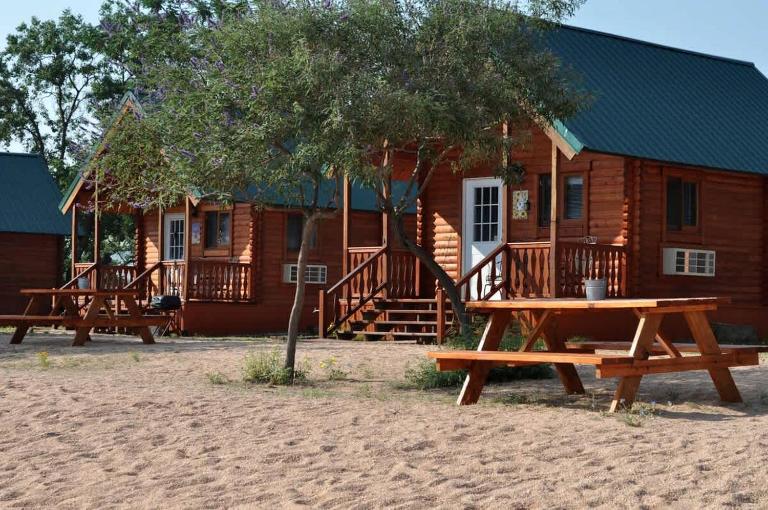 Serene Lakeview Cabin in Buchanan Dam with Firepit & Outdoor Relaxation in Buchanan Dam, Texas - Chambres d'hôtes Buchanan Dam
