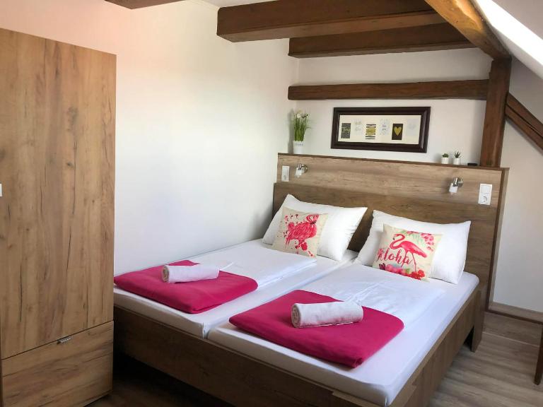 Villa Bobek Keszthely - Bed and Breakfast Keszthely