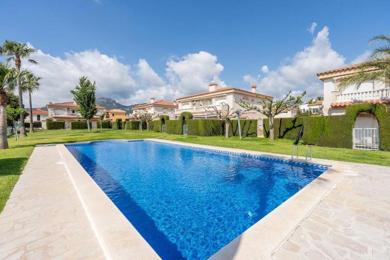 Brisa I Apartment - B&B Montroig