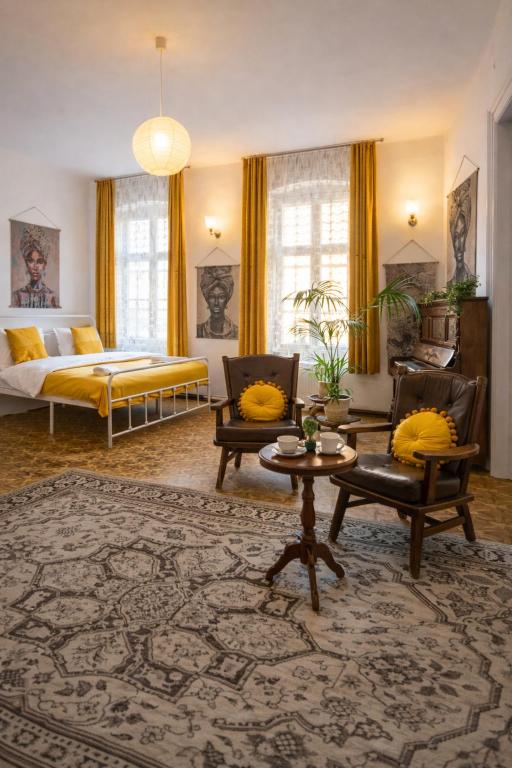 BOHO Flat - 100m2 în Centrul Vechi - Self Check-in - Ferienwohnung Kronstadt