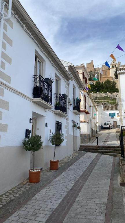 La casita de la plaza - B&B Moclín