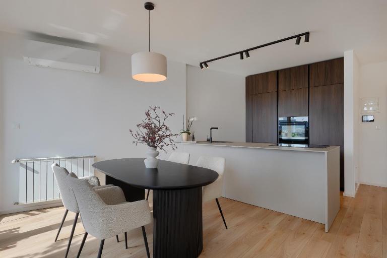 Fiorea Apartment - Pula City Center With Private Garage Parking - B&B Pula