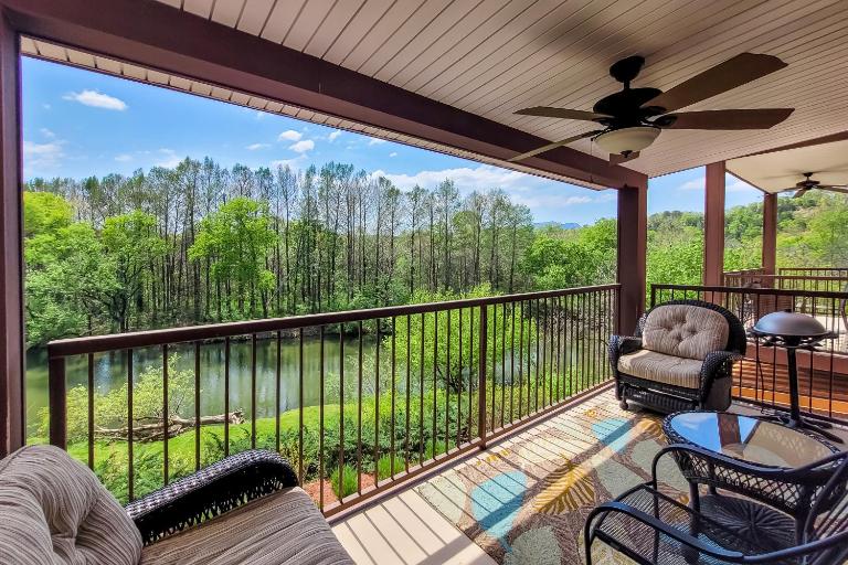 Condo W Hot Tub - Pool Access Sleeps 6 Fireplace - Ferienwohnung Pigeon Forge