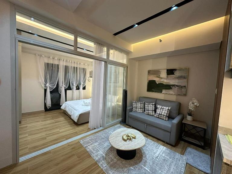 Mitzis Place at Twinlakes Belvedere Tower 1 - Ferienwohnung Tagaytay