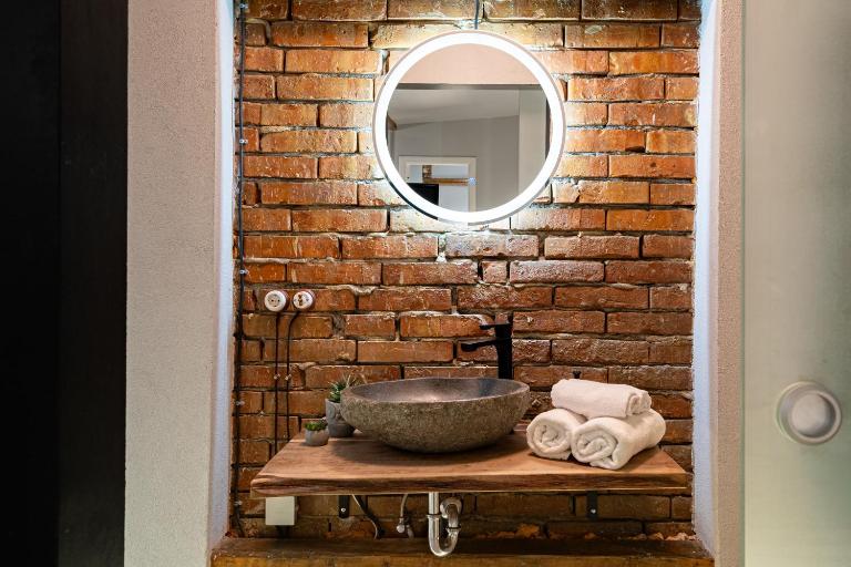 ARI Central Location - Ferienwohnung Arad