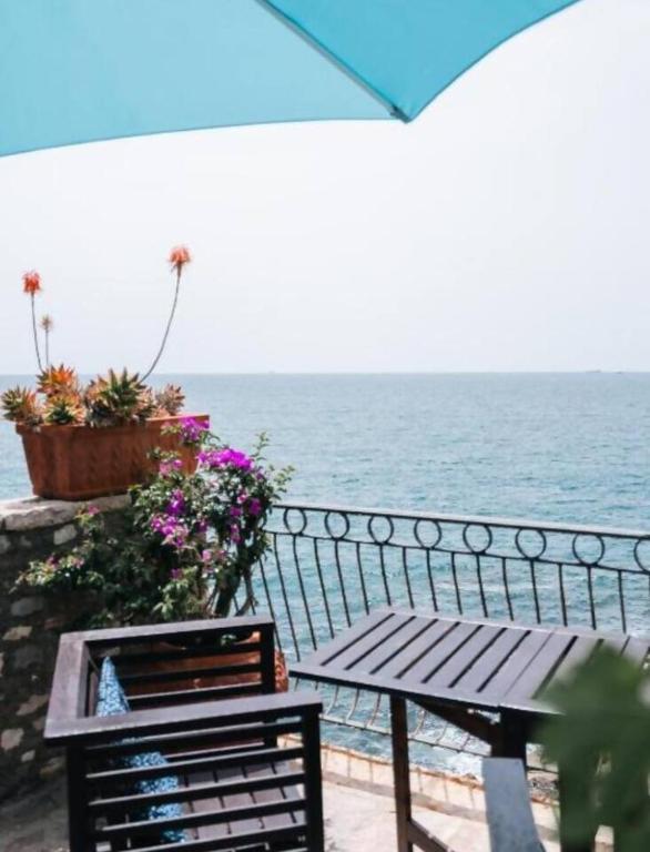 5Terre, Tellaro-Unica Casa con accesso al mare - B&B Tellaro