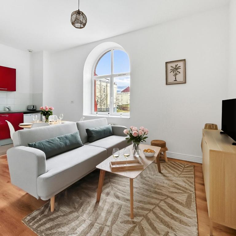 T2 épuré, spacieux & tranquille avec stationnement - Chambres d'hôtes Volgelsheim