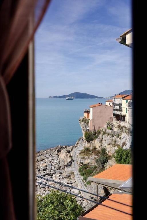 5 Terre, Tellaro: Casa del poeta - B&B Tellaro