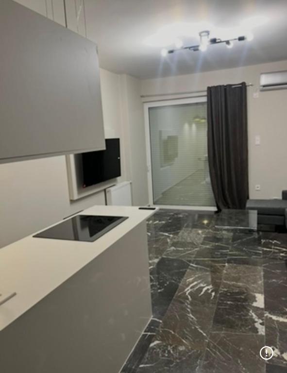 Spacious 2-Bedroom Apartment in Paleo Faliro, Athens - B&B Athens