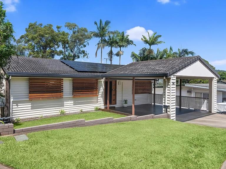 4 Bedroom with Private Cinema, Pool 2Parking - Ferienwohnung Brisbane