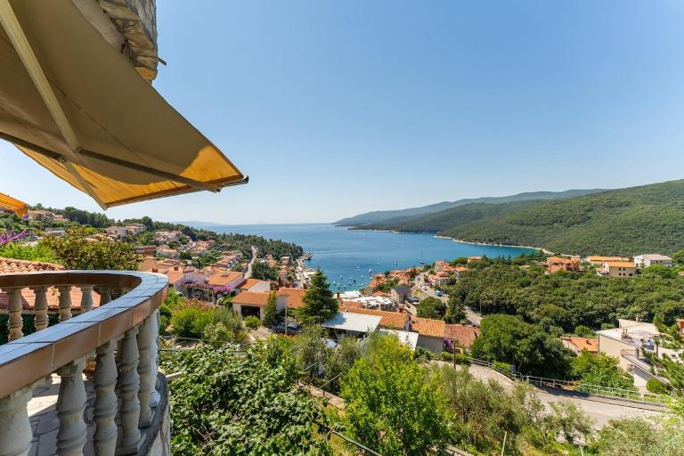 3BDR apartment- Stunning Sea View , Pet friendly, 8 - B&B Rabac