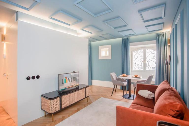 Liiiving in Porto - Ribeira Design Apartment - B&B Porto