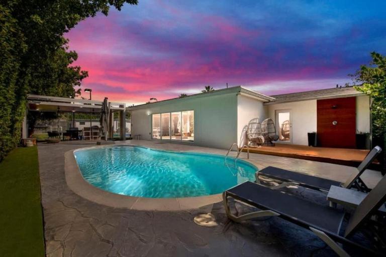 Oasis Tropical Villa Glamhomes - B&B Miami
