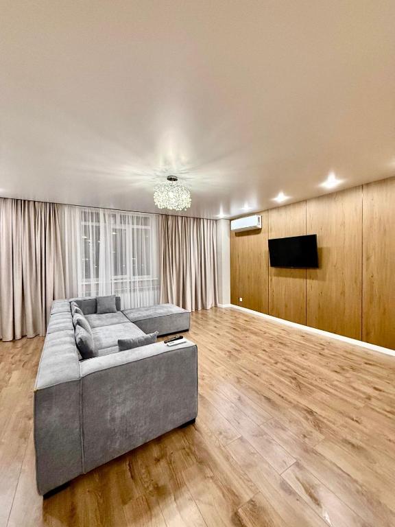 4 комнатная квартира на 3 этаже - B&B Astana