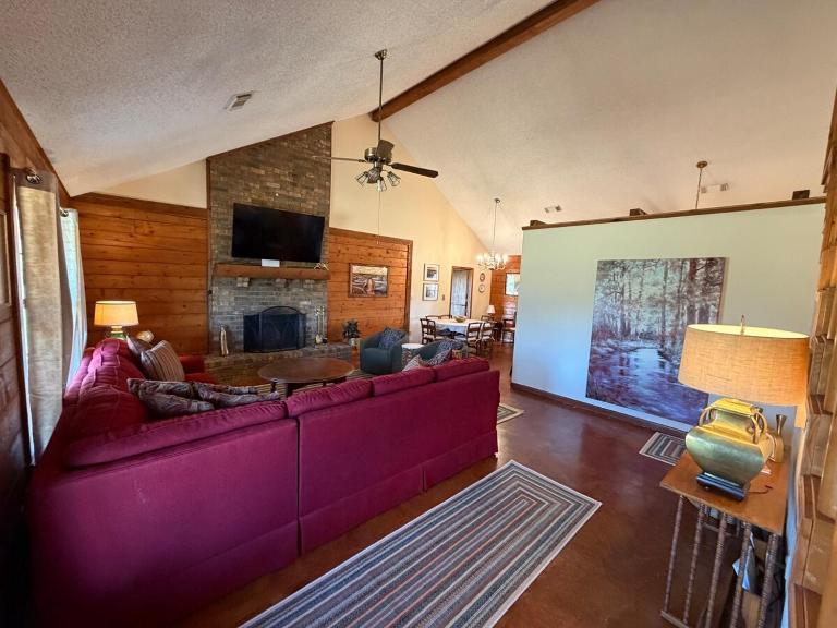 The Piney Woods Cabin - B&B Nacogdoches
