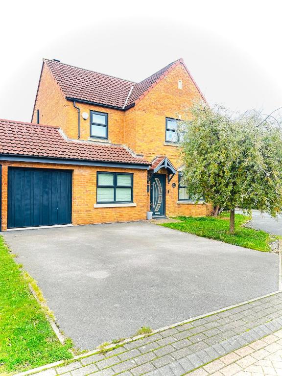 Contractors Home - 4 Bedroom Long Stays Welcome - Barnsley - B&B Shafton