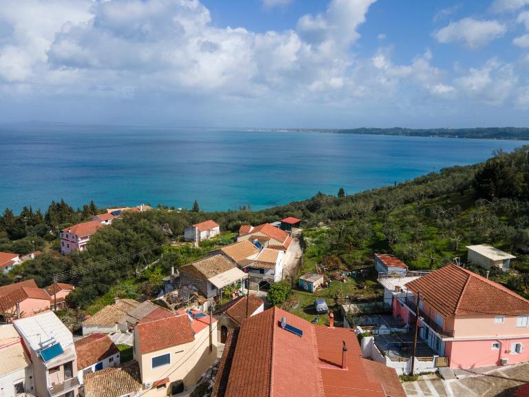 Sea & Mountain House - B&B Nótos