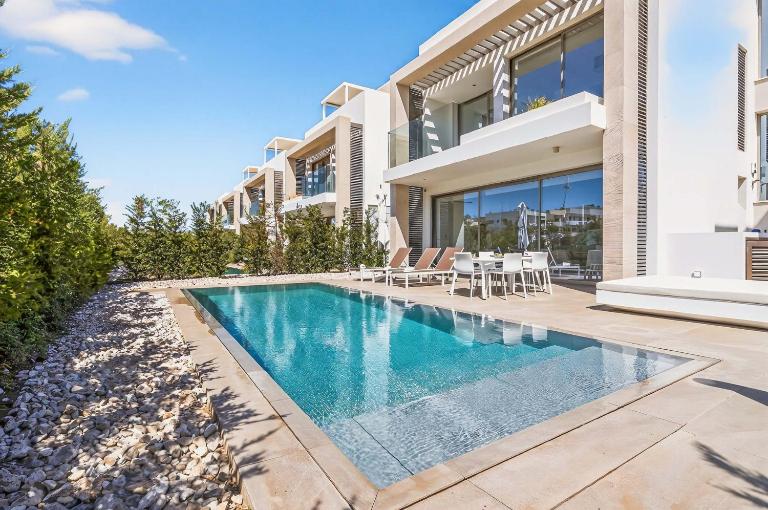 Azure Leda Villa - B&B Protaras